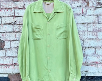 1940s - 50s Vintage Rayon Bowling Shirt / Size - Extra Large