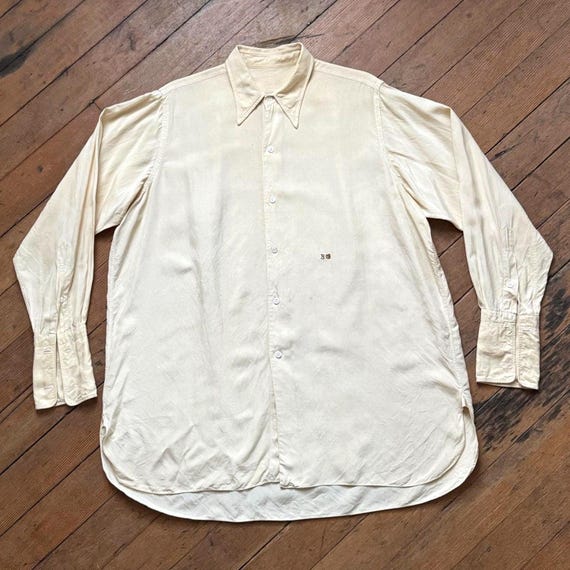 20%オフセール // 1930年代ヴィンテージシルクドレスシャツ - Etsy 日本