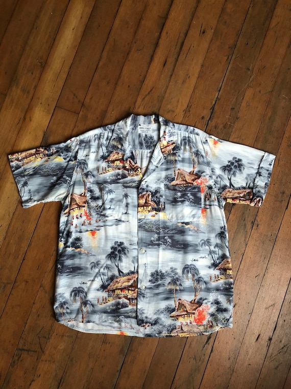 vintage 1950s rayon Hawaiian shirt - image 1