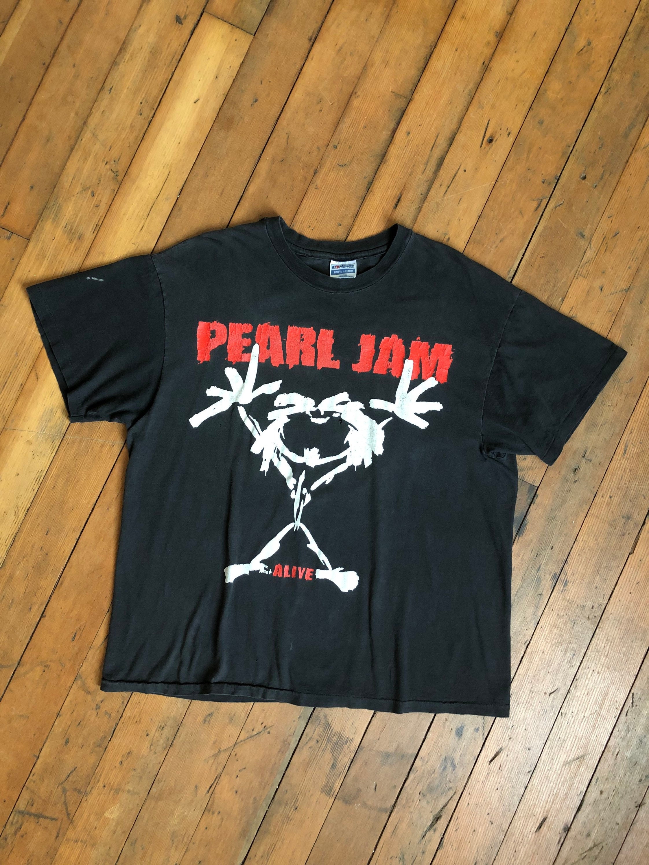 pearl jam パールジャムTシャツボロボロです。