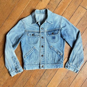 vintage 1970s GWG denim jacket