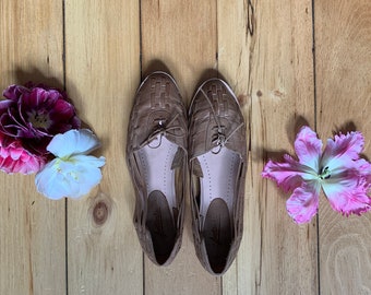 1970s Vintage Brazilian Leather Espadrilles Huarache Shoes : US 9