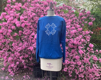 1980's Naughty Nudes Embroidered Sweatshirt . Hanes . - medium / large