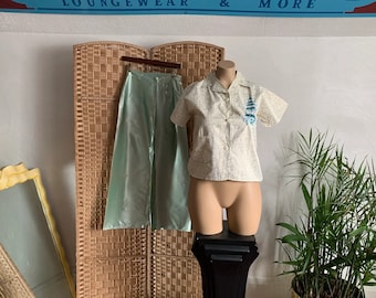 1940s Exquisite Antique Pyjama Set . Hollywood Original . Deadstock - small / medium