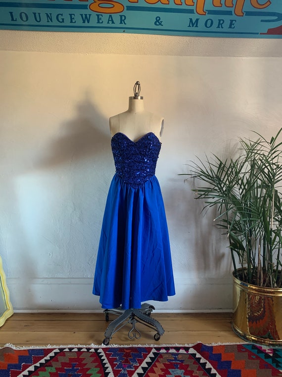 1980's Blue Jewel Sweetheart Sparkle Dress . Them… - image 3