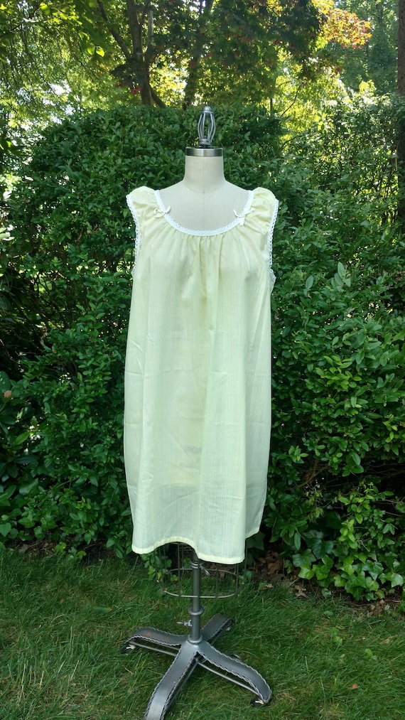 1950's Sunshine Pyjama Set . Katz . - medium