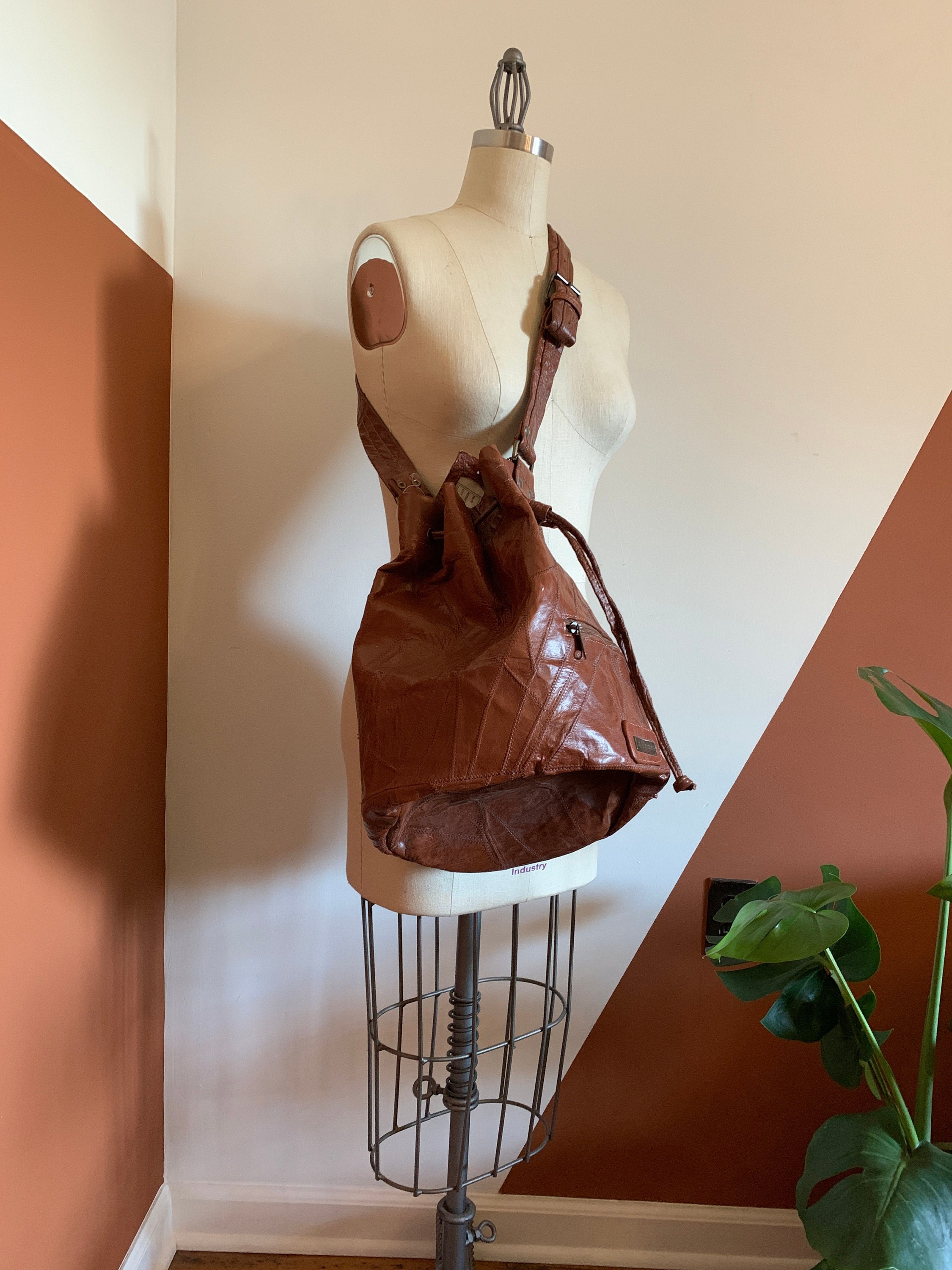 1970s Christian Dior Navy Logo Duffle Bag – Shrimpton Couture