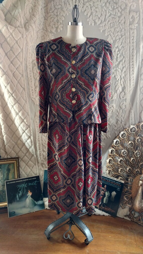 1980’s Paisley Business Skirt Suit Set  - large / 