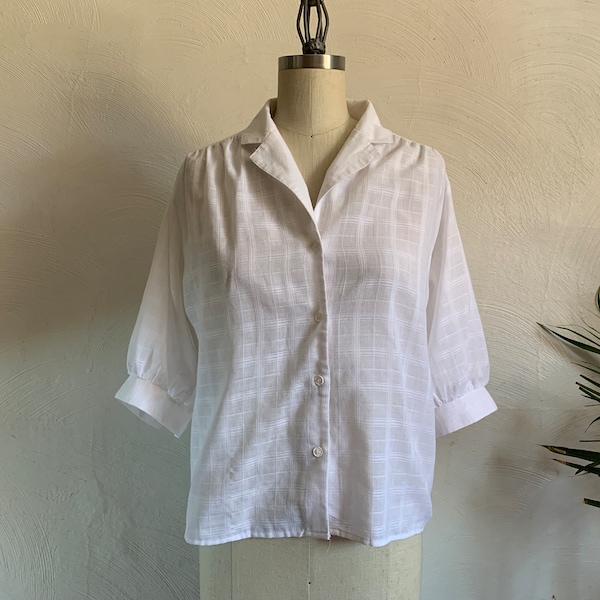 1990’s English Linen Lattice blouse  - medium
