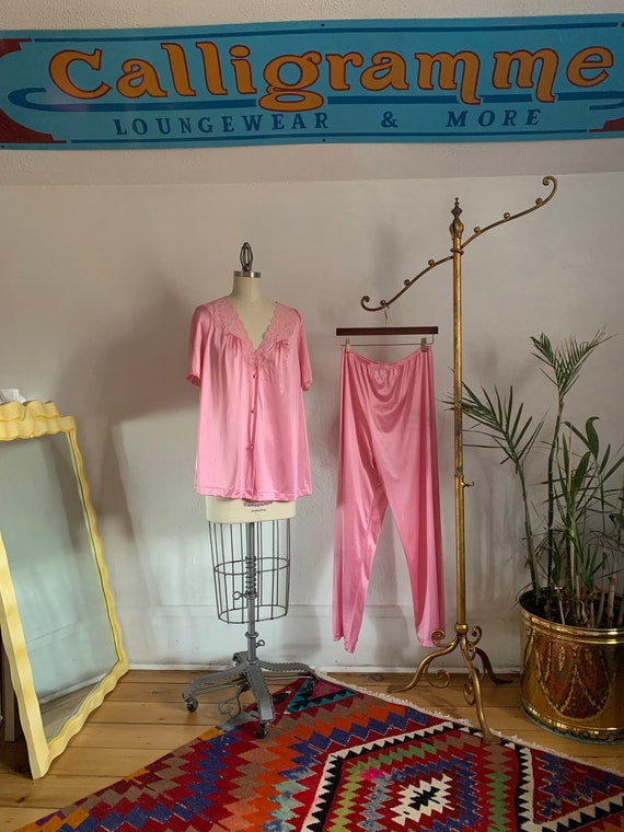 Vintage Pink Pajama Set . Vanity Fair. - large