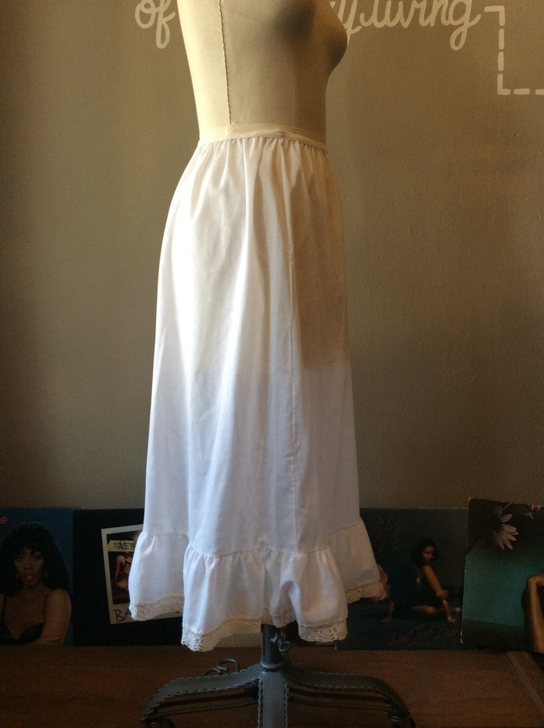 medium large 50/'s Italian Cotton Petticoat