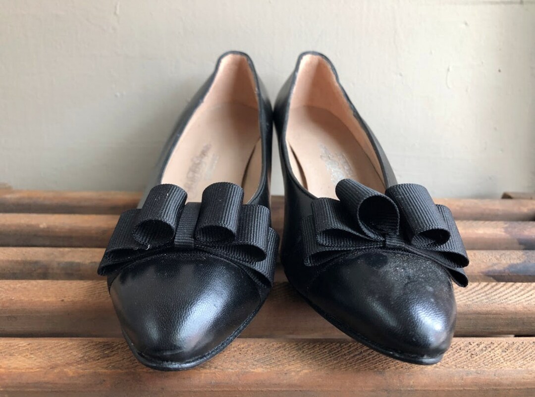 1960's Kitten Heel Saks Fifth Avenue Pumps NOS 6.5 - Etsy