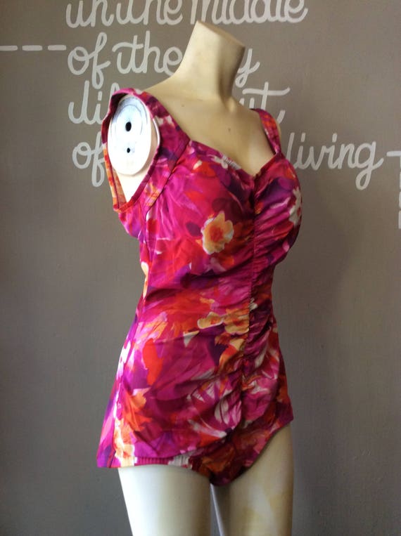 1960s Brushstroke Bombshell Swimsuit - medium - image 6