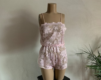 1980s Romantic Lace Teddy . Samye .- small / medium