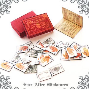 Juego de miniaturas de quiromancia n.º 5–1:12 Quiromancia en miniatura para casa de muñecas Bruja gitana Adivinación mágica Juego de cartas de adivinación Imprimible DESCARGAR