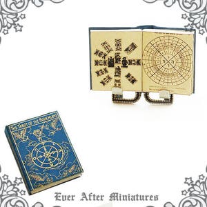 Libro en miniatura para casa de muñecas TAROT de los bohemios – 1:12 Libro en miniatura con cartas del tarot de adivinación y adivinación de la bruja mágica para imprimir DESCARGAR