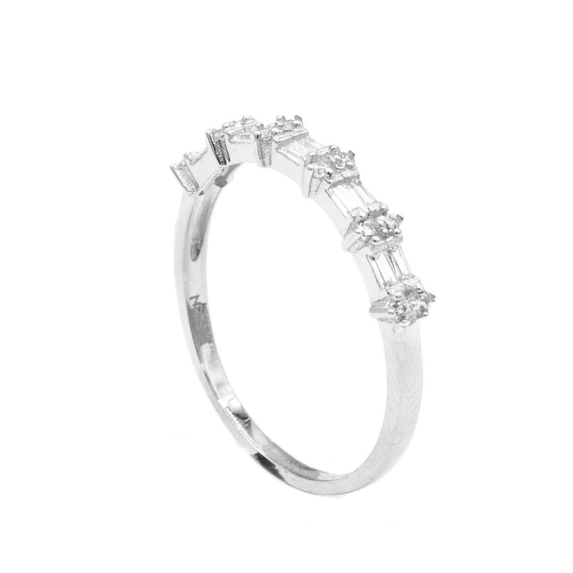 14k White Gold MIDI Ring With CZ Baguettes Dainty CZ Band Etsy UK