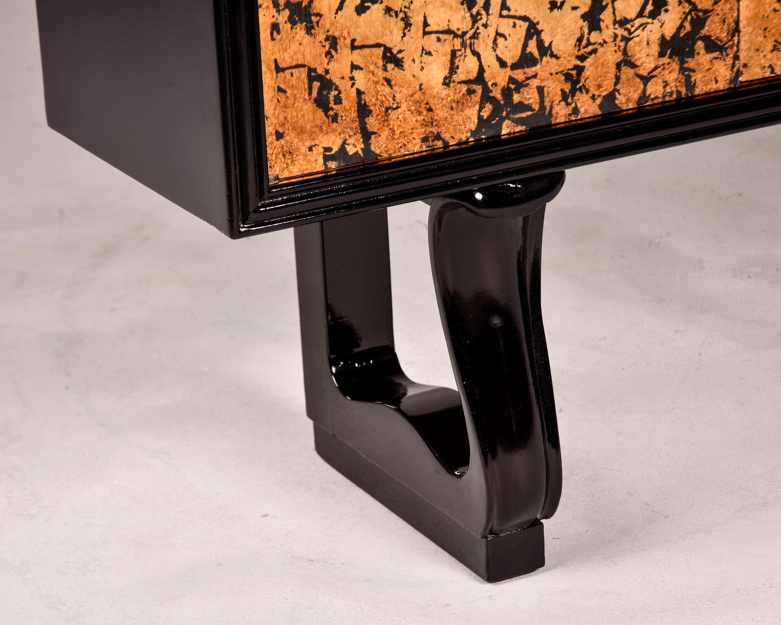 Art Deco ebonised 収納キャビネット