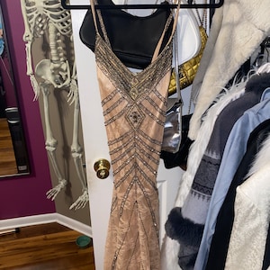 Vintage Sue Wong Gold and Tan Beaded Detail Lace Trim Tight Fitting Mid-Length Cocktail Dress
