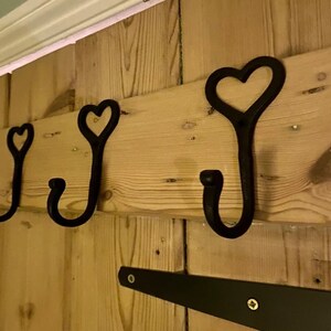 X6 Cast Iron Love Heart Coat Hooks Antique Handmade Black Iron Personalized Universal Bags Coats Keys Mothers Fathers Day Gift image 2