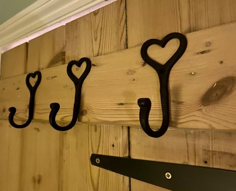 X6 Cast Iron Love Heart Coat Hooks Antique Handmade Black Iron Personalized Universal Bags Coats Keys Mothers Fathers Day Gift image 2