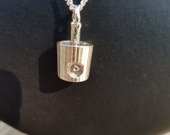 Silver spray can head Cap &quot;NY Fat&quot;