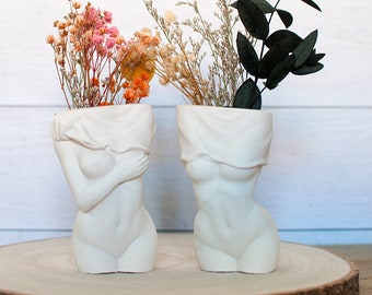 Duo Vases Corps Féminin en Jesmonite