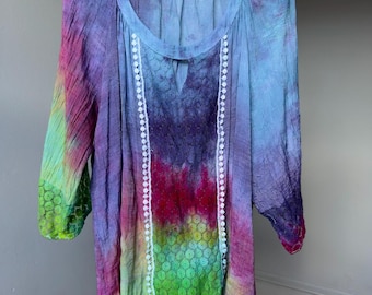 Women’s 2X Galaxy rainbow blouse Lacey chest rayon top med sleeve