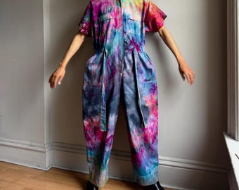 Damen 17 2X XXL Dark Galaxy Regenbogen Overalls Kurzarm Baumwollstrampler mit verstellbarer Taille Arbeitskleidung