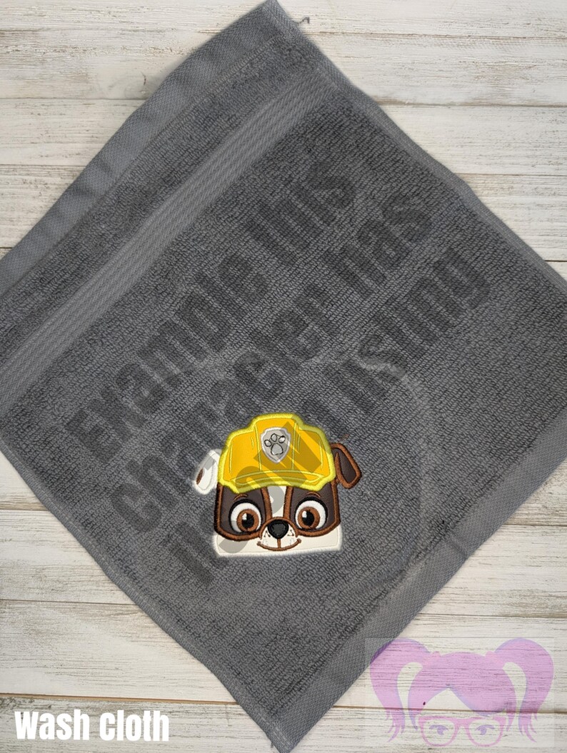 Mandalorian Hooded Towel, Star Wars Hooded Towel, OS Towel , Mandalorian Towel, Pool Towel Set, Mandalorian Bath Towel, Personalized Towel bild 3