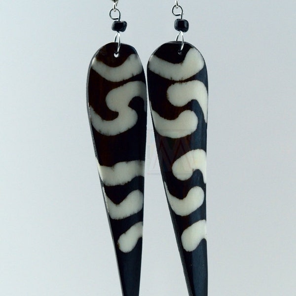 African Long Batik Mud Cloth Print Bone Earrings 568-97