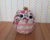 Mini plush owl in pink fabric - charm or keychain