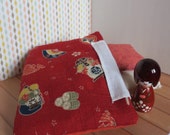 ON SALE - Mini futon for dollhouse - 4 pieces Daruma blanket and Kokeshi