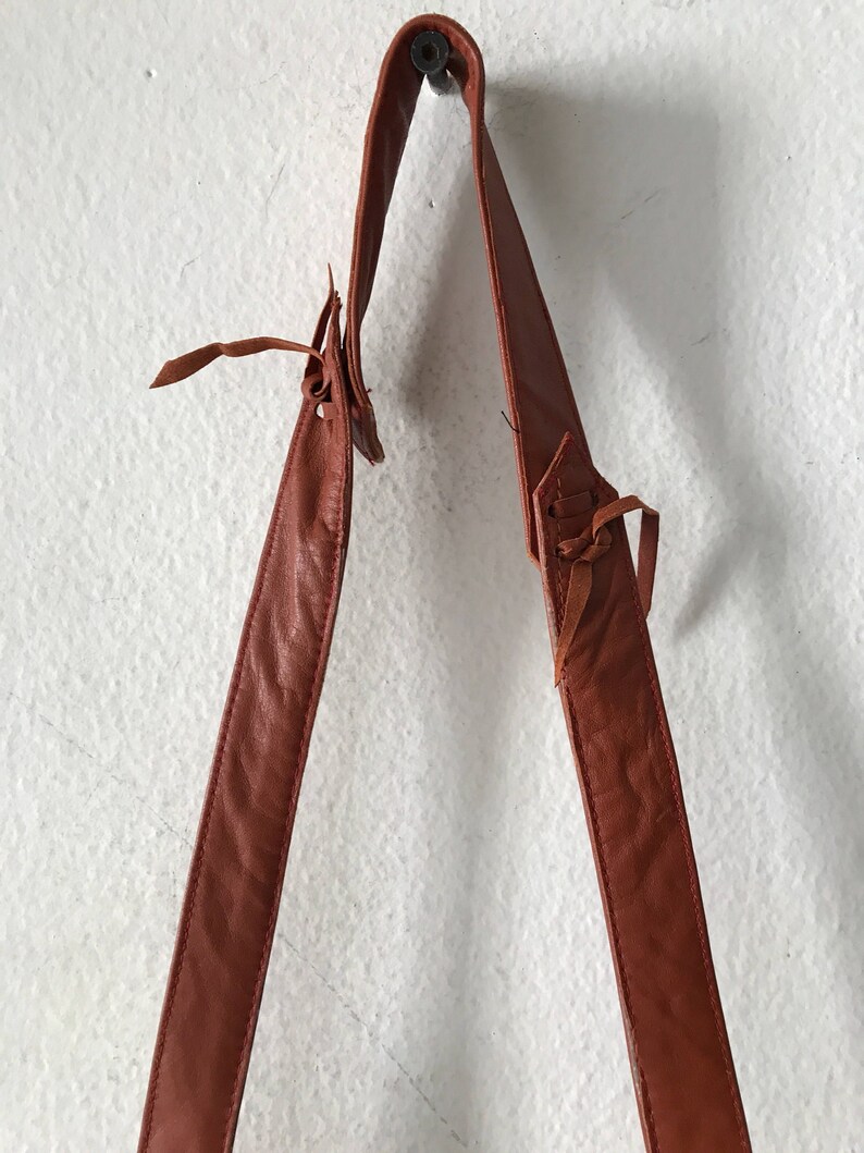 Damen beige Fell Handtasche, Tasche aus Nerzfell und braunem Leder, mit original Fell Bubo, Vintage Stil, handgemachte Tasche Größe ist klein. Bild 5