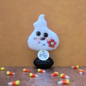Primitive Halloween Ghost Make-Do, Boo La La ANTIQUE French Fabric, VINTAGE Doorknob Shelf Sitter, Fall Farmhouse Cupboard Tuck, Tiered Tray