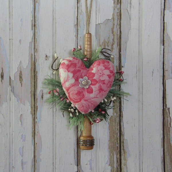 Antique French Pink Red Cream Floral Chintz Heart on VINTAGE Textile Bobbin Peg Knob Nail Door Hanger, Country Farmhouse Chateau Gathering