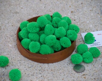 100 pom poms, Neon Green 1 inche pom poms, Wholesale pom poms, Yarn pom pom, Cotton pom pom, Lisu hill-tribe pom pom, handmade pom pom