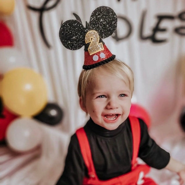 Fête Mickey | 1er anniversaire de bébé | Chapeau Mickey Mouse Oh Twodles | chapeau de fête du 2e anniversaire | éclat de gâteau | Oreilles de Mickey | Voyage Disney