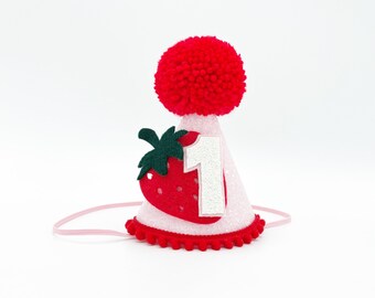 Anniversaire aux fraises | Fête des fraises | Chapeau de fête | Premier anniversaire de bébé | Chapeau du 1er anniversaire | tenue de smash de gâteau | cadeau d'anniversaire pour bébé