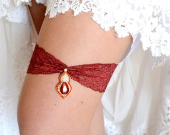 Maroon Bridal Lingerie Garter Set, Burgundy Keepsake & Toss Wedding Garter, Flower Lace Rhinestone Garter, Vintage Garter, Garters Burgundy