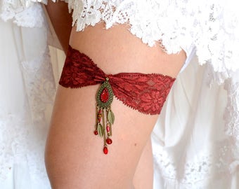 Burgundy Wine Wedding Garter Set, Burdundy Bridal Lace Garter Belt, Dark Red Garter Set, Vintage Rhinestones, Dual Crystal Toss, Keepsake