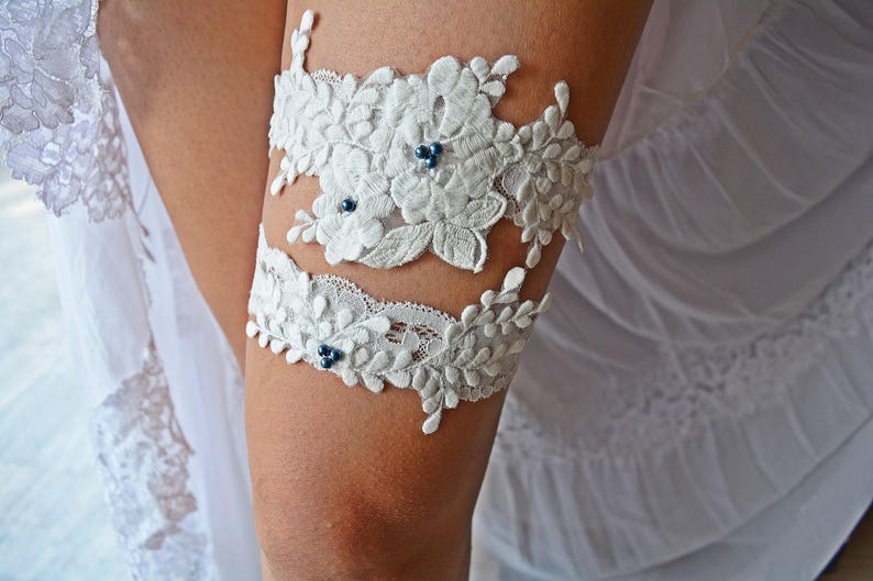 Stretch Lace Wedding Garter Set Ivory, Garters, Wedding Garter Set, Bridal Garters Ivory, Cotton Lace Garter, White Garter, Wedding Garters image 4