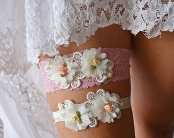 Wedding Garter Pink Lace Brides Garter, Lace Ivory Flower Wedding Garter Set, Ivory Rustic Vintage Lace Garters Unique Bridal Lace Garter