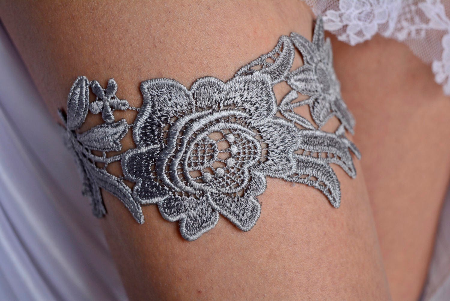 Grey Flower Lace Wedding Garter Set Belt Brides Grey Bridal Etsy