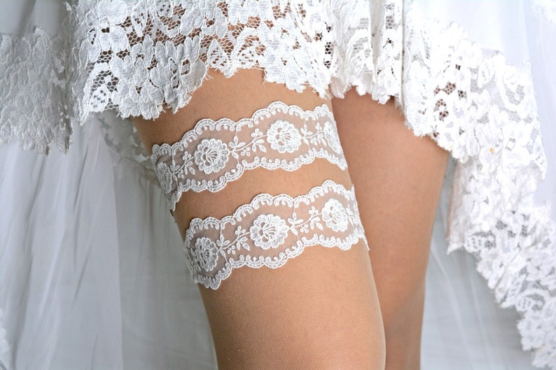 Garter Boho Gift for the Bride Embroidered with Blue or Ivory Beaded Handmade Romantic Wedding Bridal Lace Garter blue ivory Pearl