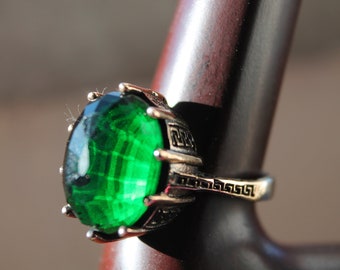 Emerald Silver Ring, Authentic Jewelry, Inspired by Ancient Culture Ottoman style ring, Hurrem sultan Istanbul jewelry