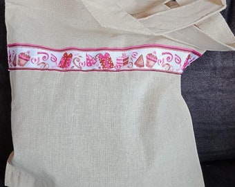 Pink birthday party bag / gift bag
