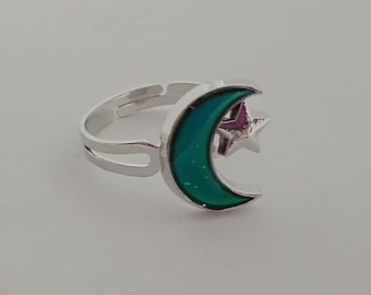 Moon and star / celestial mood ring