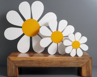 Daisy Shelf Sitter: Farmhouse Tiered Tray Decor - Spring Summer Centerpiece