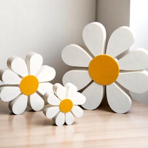 Daisy Shelf Sitter: Farmhouse Tiered Tray Decor - Spring Summer Centerpiece